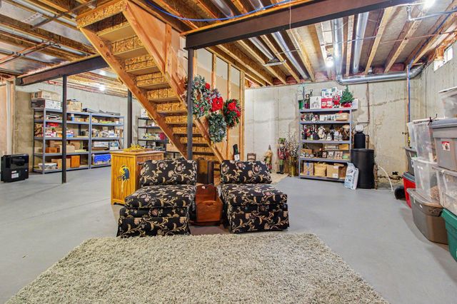 590 Park Lane Road, Chelsea, MI 48118