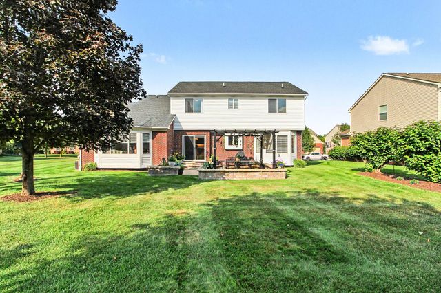 590 Park Lane Road, Chelsea, MI 48118