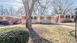 1370 Reale Avenue, St Louis, MO 63138