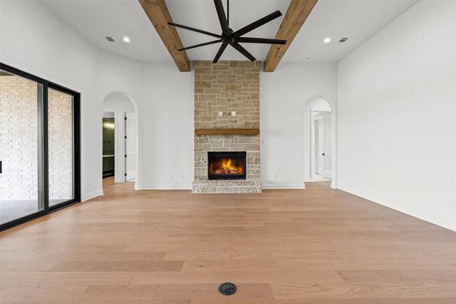 241 Martin Drive, Granbury, TX 76049
