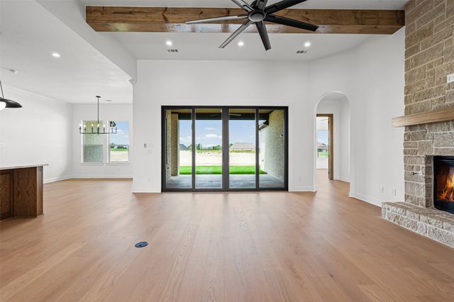 241 Martin Drive, Granbury, TX 76049