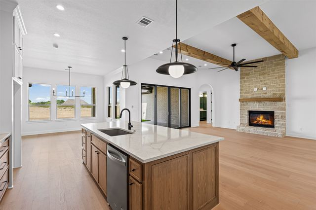 241 Martin Drive, Granbury, TX 76049