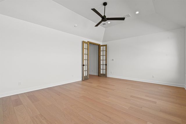 241 Martin Drive, Granbury, TX 76049