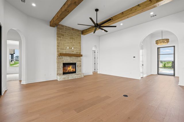 241 Martin Drive, Granbury, TX 76049