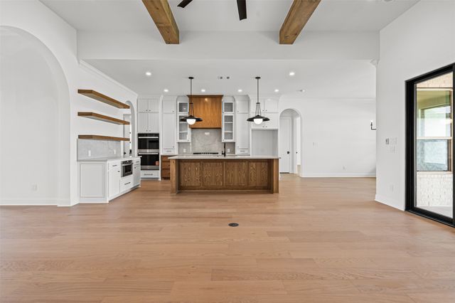241 Martin Drive, Granbury, TX 76049