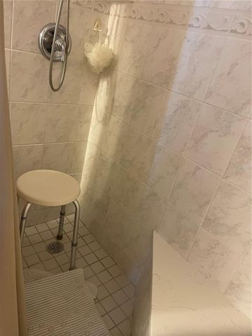 3994 37TH STREET S 9, St Petersburg, FL 33711
