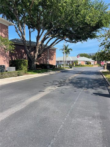 3994 37TH STREET S 9, St Petersburg, FL 33711