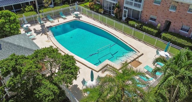3994 37TH STREET S 9, St Petersburg, FL 33711