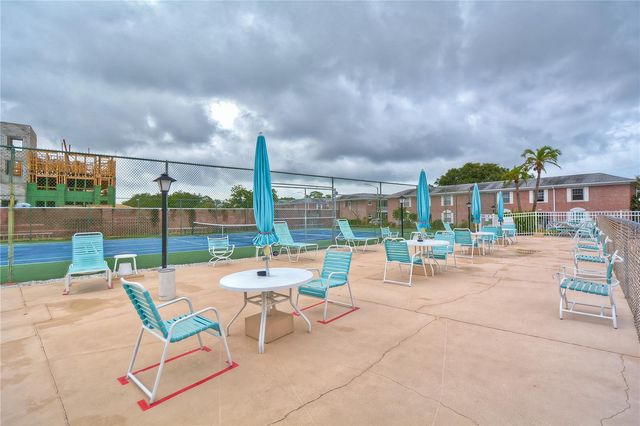 3994 37TH STREET S 9, St Petersburg, FL 33711