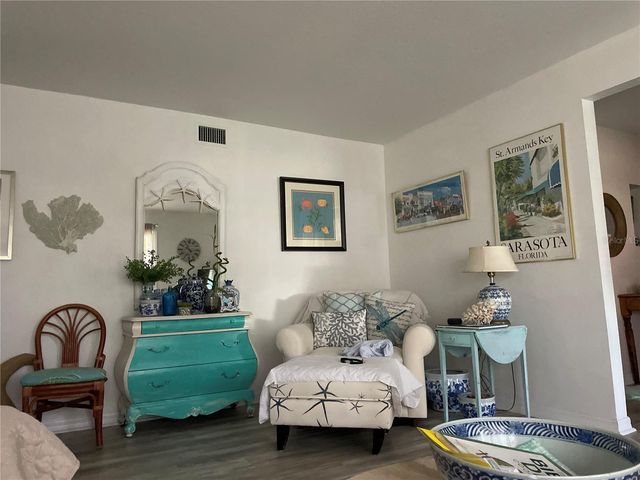 3994 37TH STREET S 9, St Petersburg, FL 33711