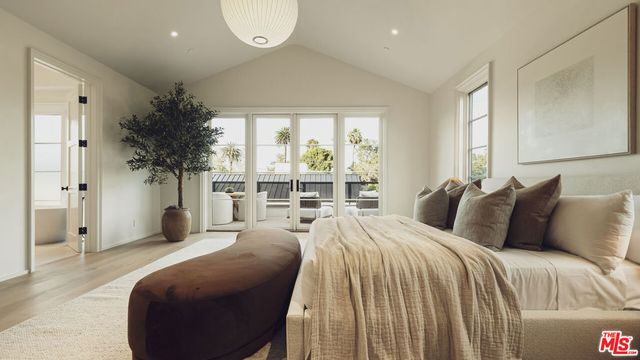 3640 S Barrington Avenue, Los Angeles, CA 90066