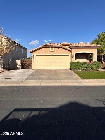 7035 S 43RD Drive, Laveen, AZ 85339