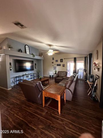 7035 S 43RD Drive, Laveen, AZ 85339