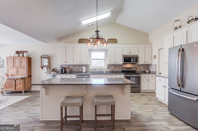 123 Briar Rose Boulevard, Jefferson, GA 30549