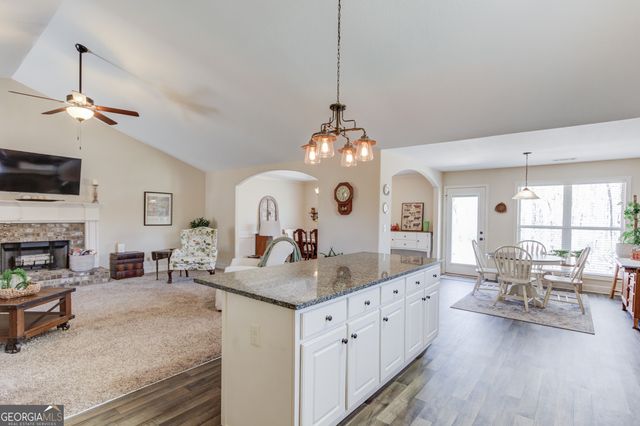 123 Briar Rose Boulevard, Jefferson, GA 30549