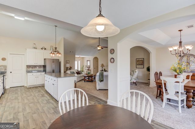 123 Briar Rose Boulevard, Jefferson, GA 30549