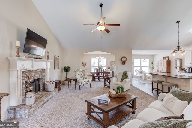 123 Briar Rose Boulevard, Jefferson, GA 30549