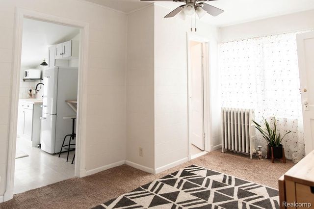 22101 Nowlin Street, Dearborn, MI 48124