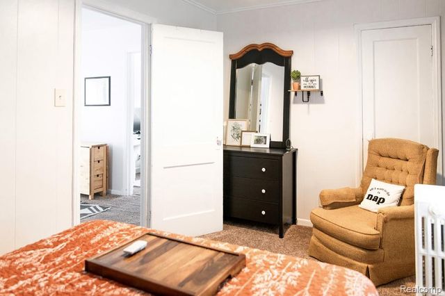 22101 Nowlin Street, Dearborn, MI 48124