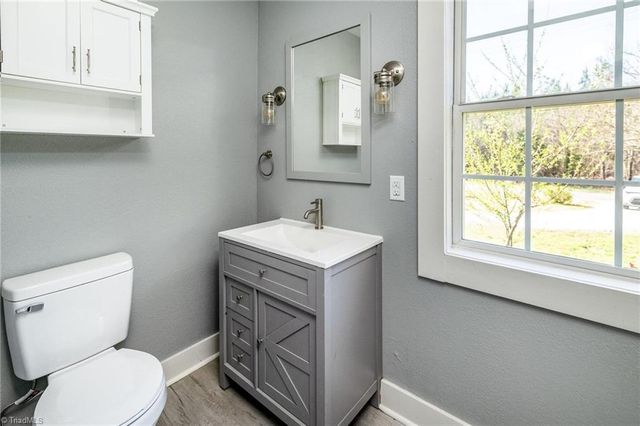 400 Glendale Road, Lexington, NC 27292