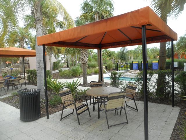 5265 OAKBOURNE AVENUE, Davenport, FL 33837