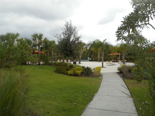 5265 OAKBOURNE AVENUE, Davenport, FL 33837