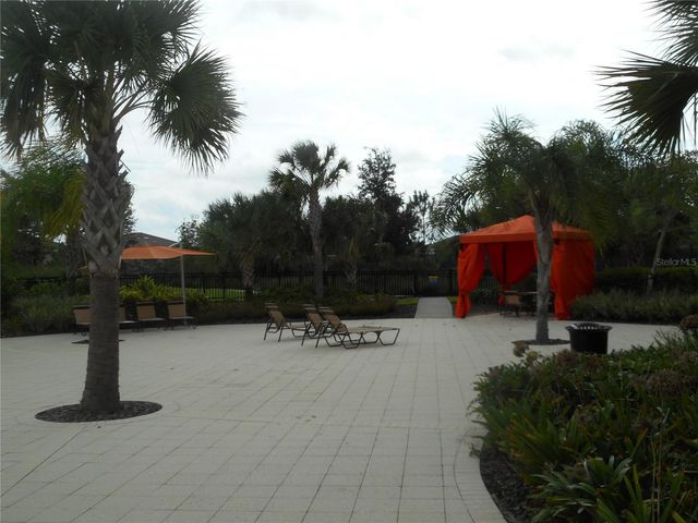 5265 OAKBOURNE AVENUE, Davenport, FL 33837