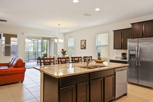5265 OAKBOURNE AVENUE, Davenport, FL 33837