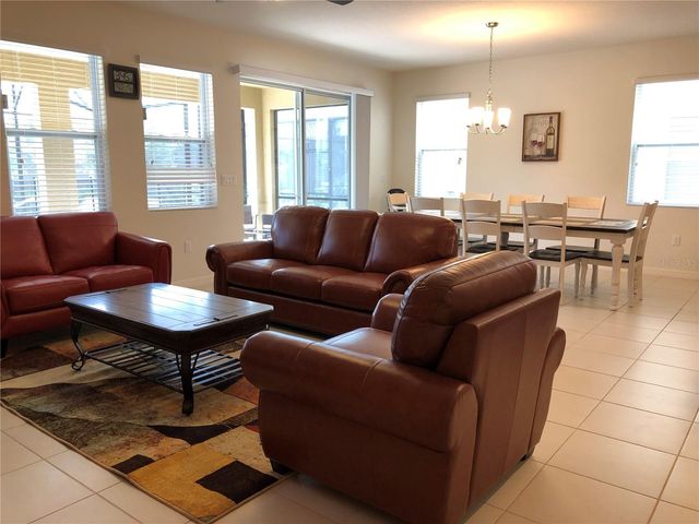 5265 OAKBOURNE AVENUE, Davenport, FL 33837