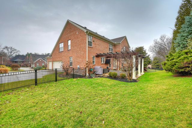 130 Kruempelman Drive, Fort Mitchell, KY 41011