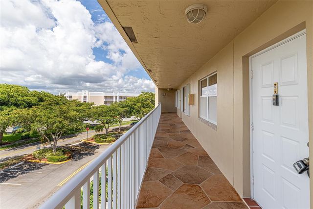10315 NW 24th Place 407, Sunrise, FL 33322