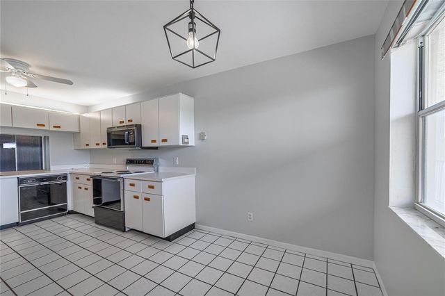 10315 NW 24th Place 407, Sunrise, FL 33322