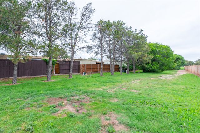 25 Tamarisk Circle, Abilene, TX 79606
