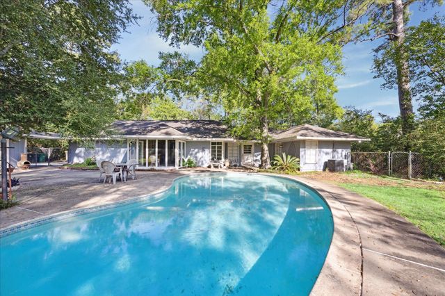 48 Rollingwood Drive, Houston, TX 77080