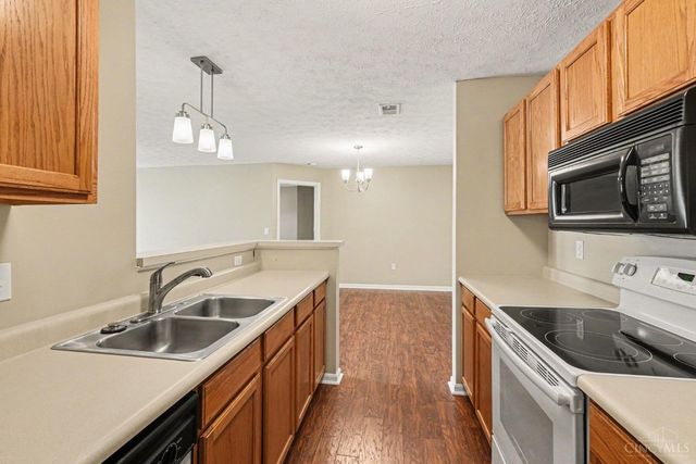 8517 Breezewood Court, West Chester, OH 45069