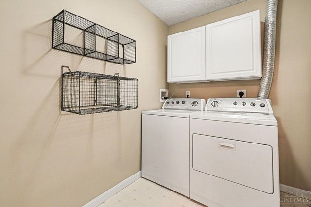 8517 Breezewood Court, West Chester, OH 45069
