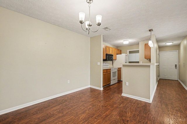 8517 Breezewood Court, West Chester, OH 45069