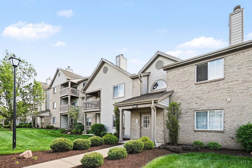 8517 Breezewood Court, West Chester, OH 45069