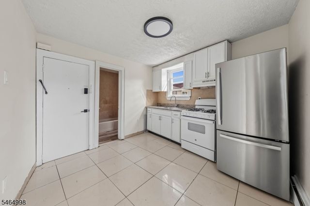 6 Oswald Pl, Union Twp., NJ 07088
