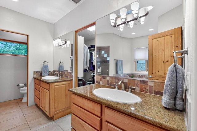 317 PLAZA MUCHOMAS, Bernalillo, NM 87004