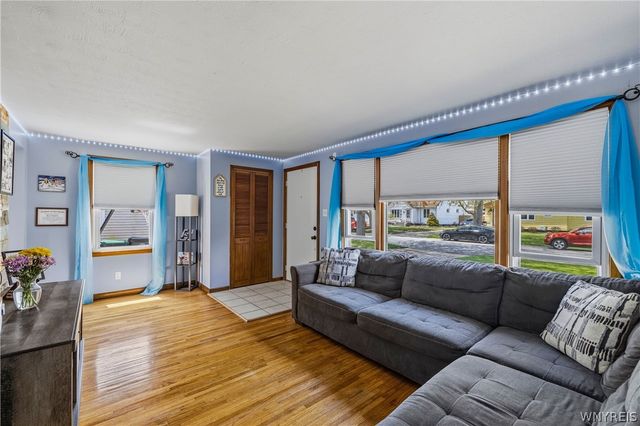 59 Bellinger Drive, Tonawanda, NY 14150