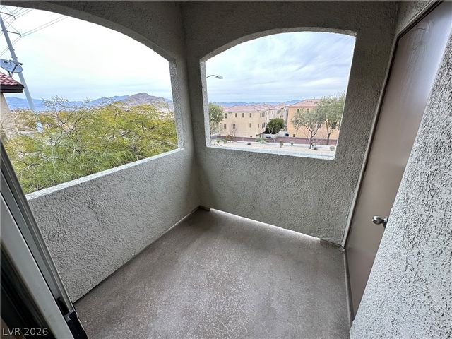 3354 Indian Shadow Street 203, Las Vegas, NV 89129