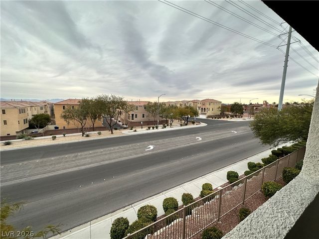 3354 Indian Shadow Street 203, Las Vegas, NV 89129