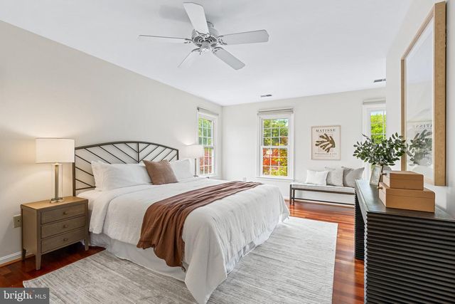 12400 TRIPLE CROWN RD, Gaithersburg, MD 20878