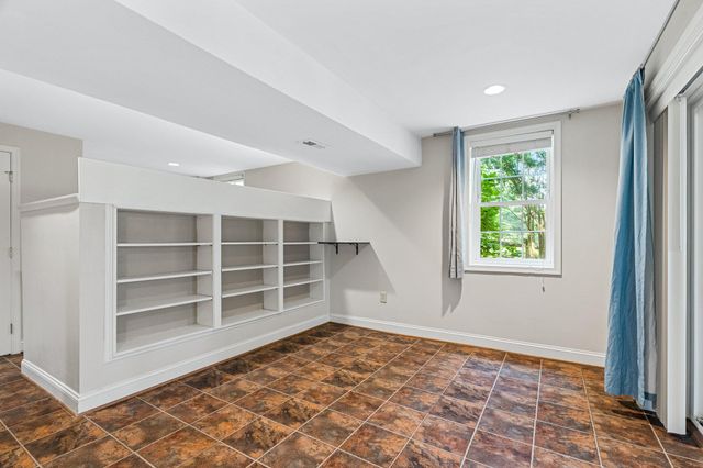 12400 TRIPLE CROWN RD, Gaithersburg, MD 20878