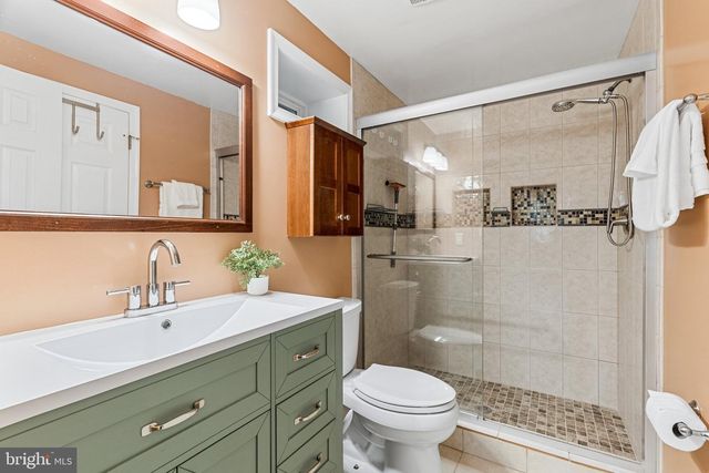 12400 TRIPLE CROWN RD, Gaithersburg, MD 20878