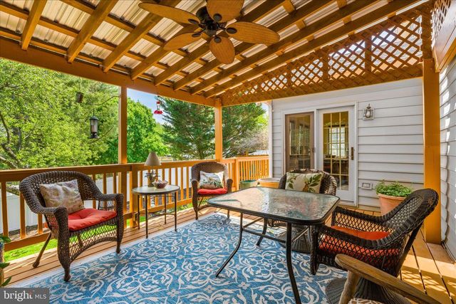 12400 TRIPLE CROWN RD, Gaithersburg, MD 20878