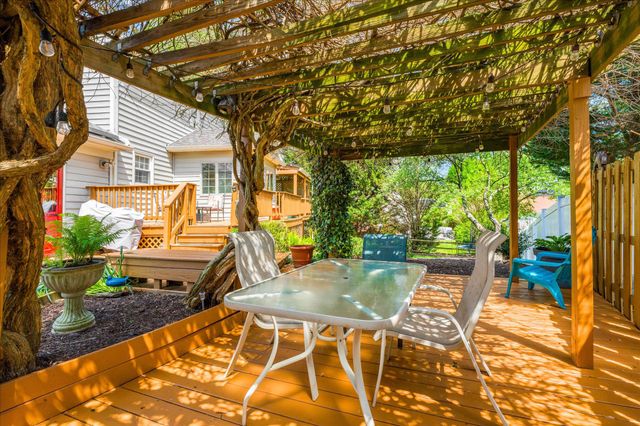 12400 TRIPLE CROWN RD, Gaithersburg, MD 20878