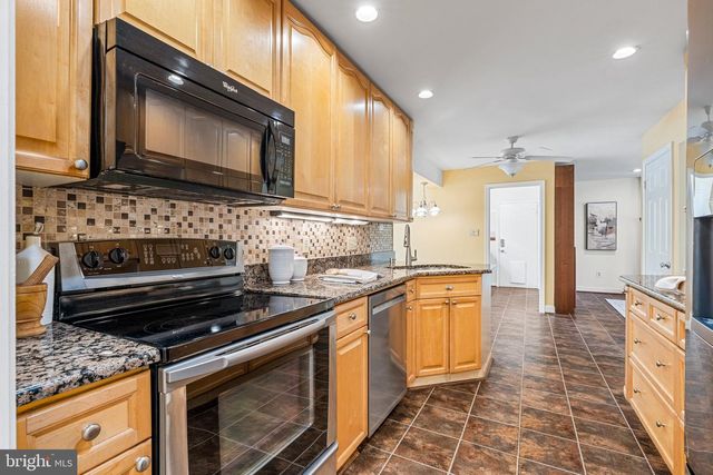 12400 TRIPLE CROWN RD, Gaithersburg, MD 20878