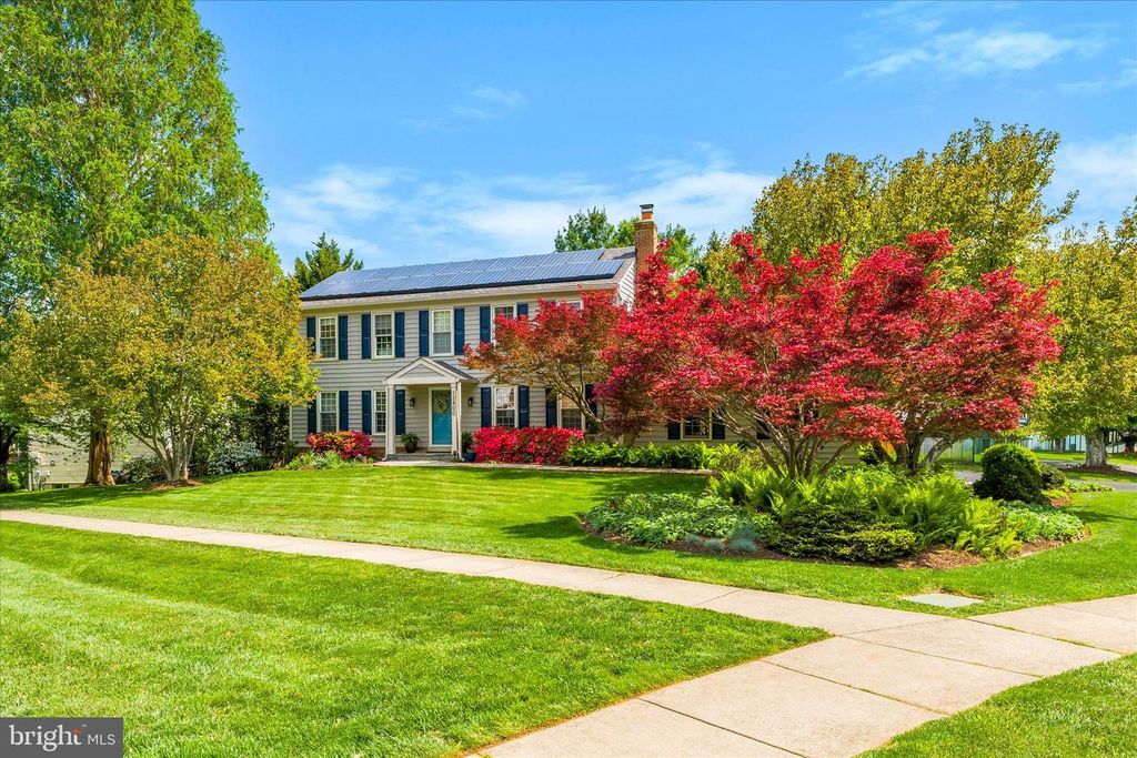 12400 TRIPLE CROWN RD, Gaithersburg, MD 20878